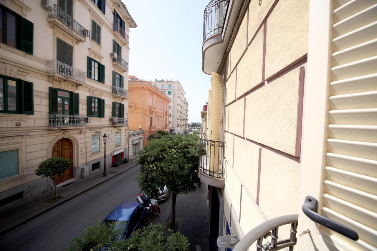 Seawall Holiday Home Salerno Eksteriør bilde