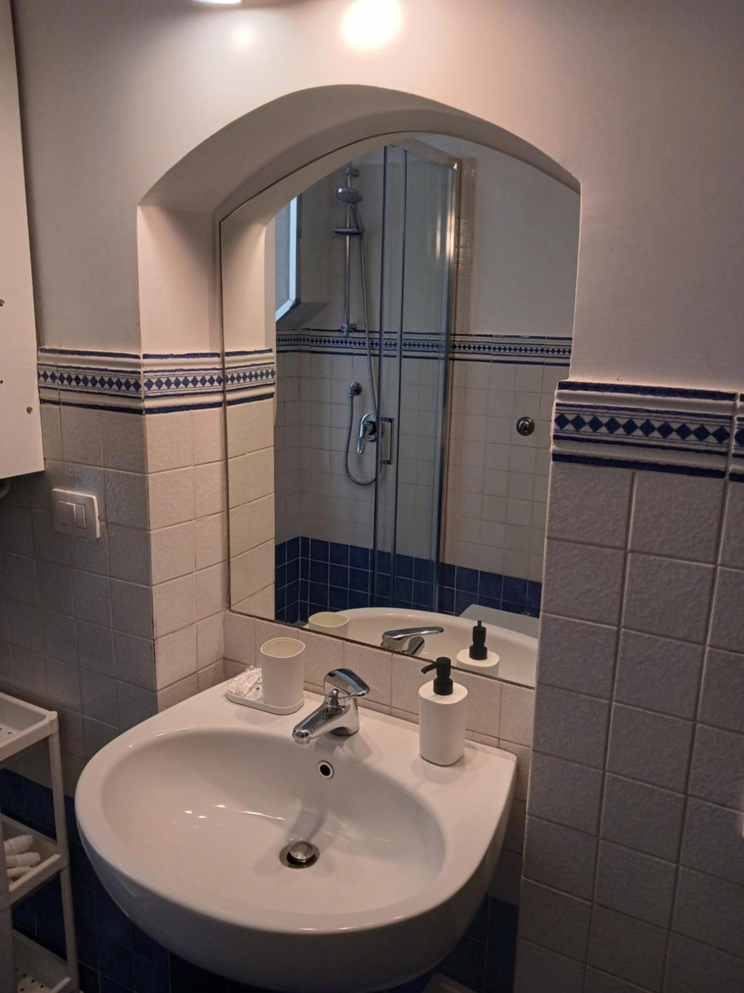 Seawall Holiday Home Salerno Eksteriør bilde